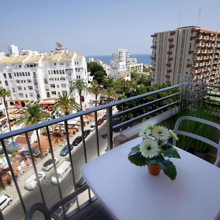 Precioso Apartamento Con Vistas Al Mar Y Piscinas Беналмадена Екстериор снимка